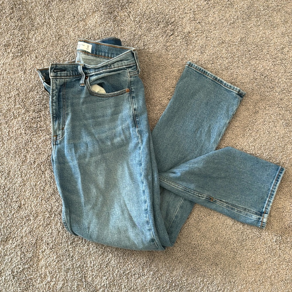 A&F The Skinny High Rise Jeans